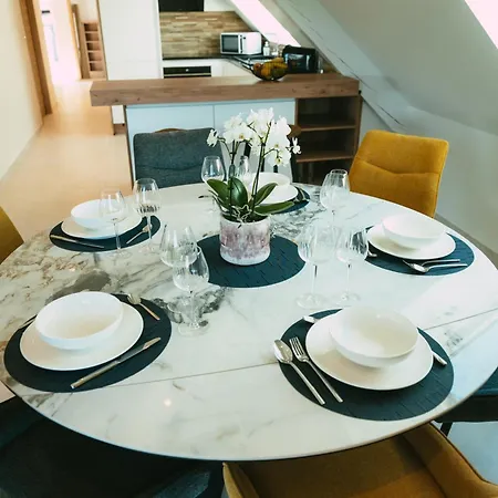 Leha Avec Jacuzzi A Pour 5 Personnes Ferienhaus *